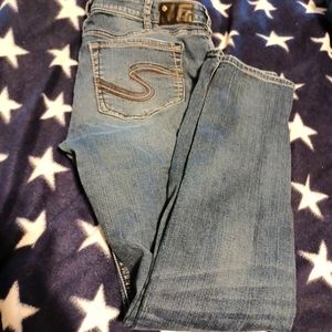 Silver jeans, size 14. Dark blue